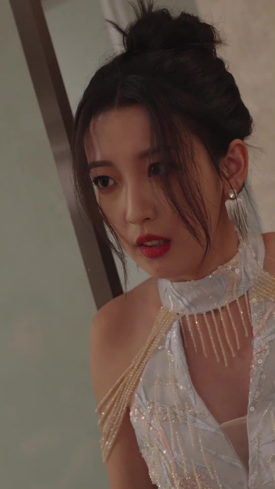 الحلقة 38 - صعود من رماد الجنون